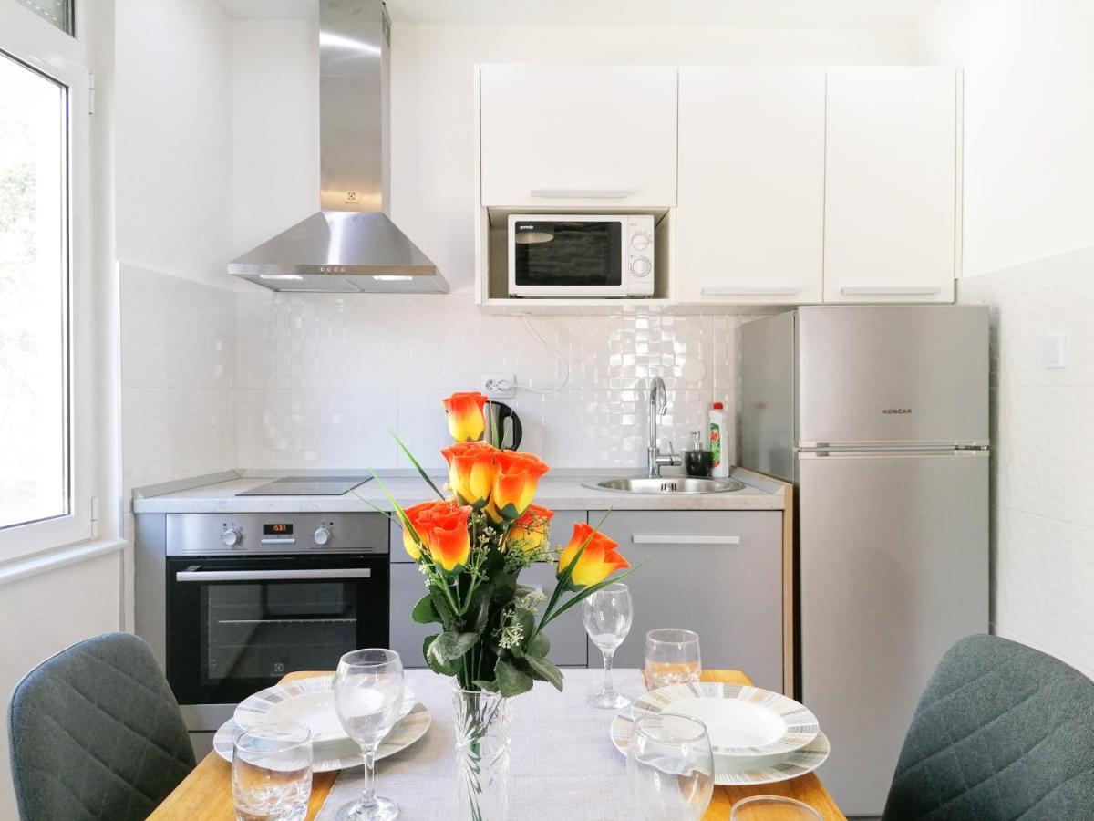 Apartmani Buljubasic Baška Voda Exterior foto