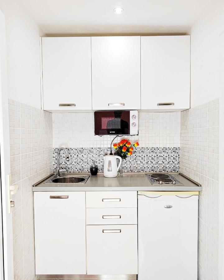 Apartmani Buljubasic Baška Voda Exterior foto